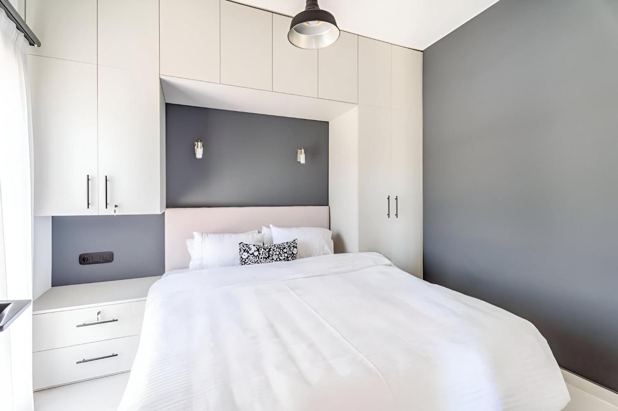 Elegant, Modern & Spacious Apartment In Thessaloniki With Balcony Dış mekan fotoğraf