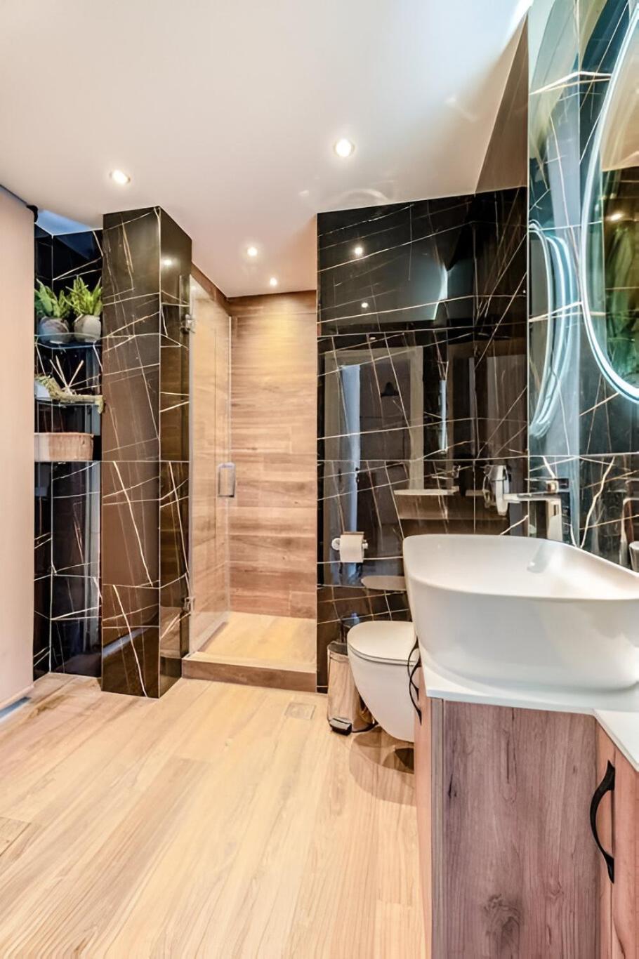 Elegant, Modern & Spacious Apartment In Thessaloniki With Balcony Dış mekan fotoğraf
